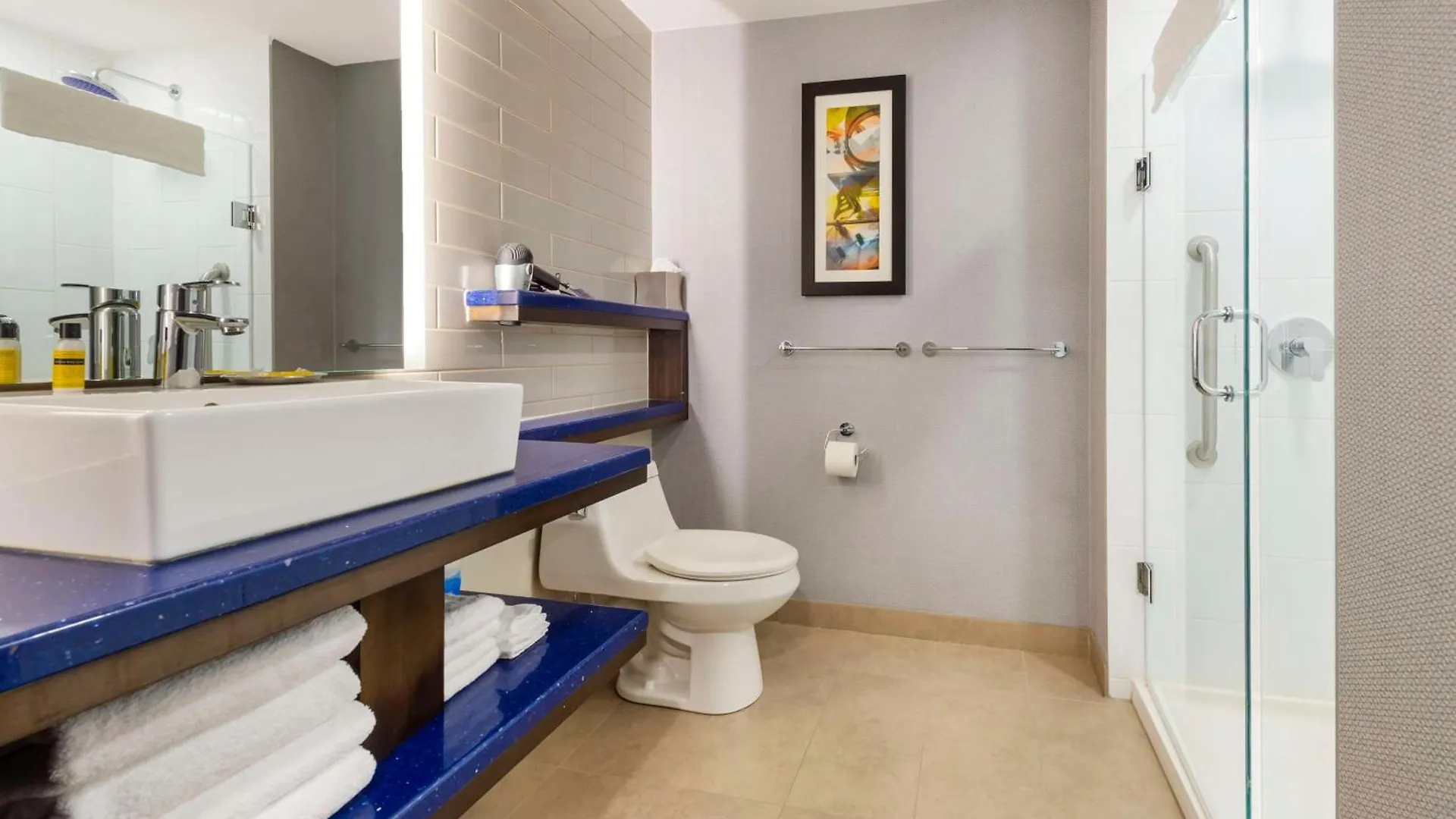 Hotel Glo Best Western Kanata Ottawa West
