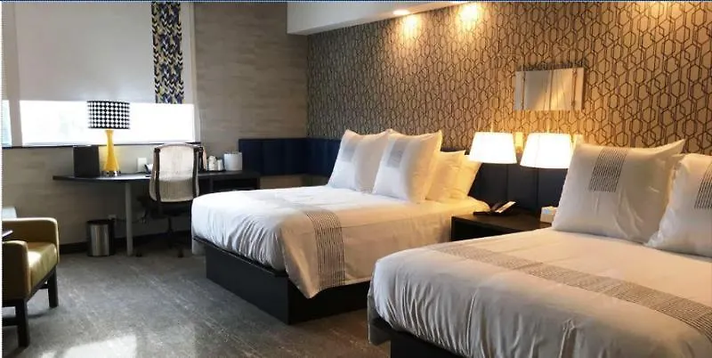Glo Best Western Kanata Ottawa West Hotel