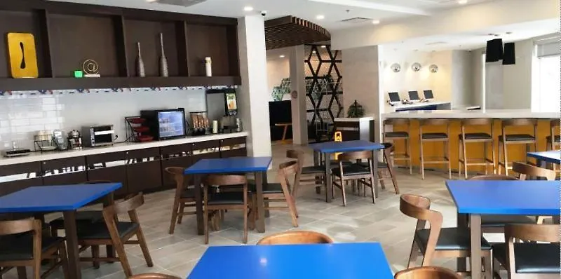 *** Hotel Glo Best Western Kanata Ottawa West Canada